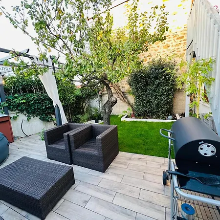 Apartment Superbe Avec Jardin Et Parking Prive *