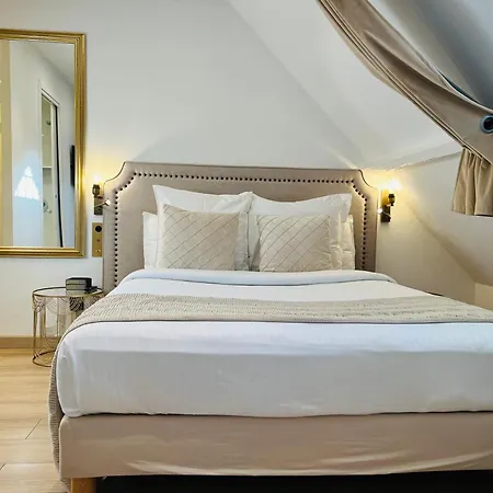 Apartment Superbe Avec Jardin Et Parking Prive